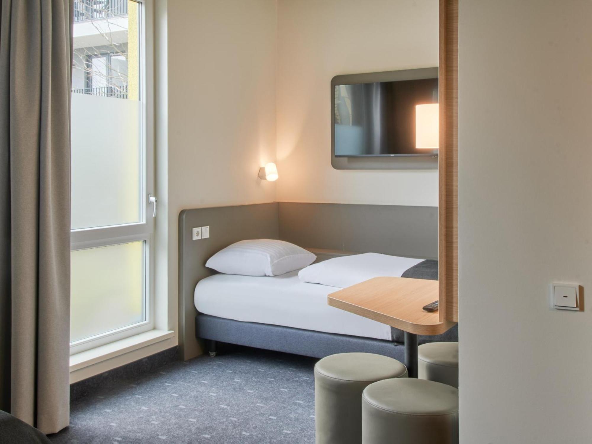 B&B Hotel Bad Homburg Bad Homburg vor der Hohe Bagian luar foto