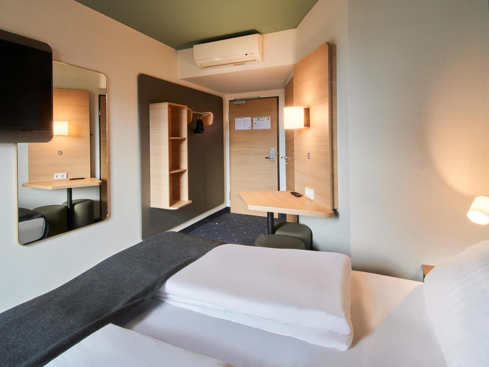 B&B Hotel Bad Homburg Bad Homburg vor der Hohe Bagian luar foto