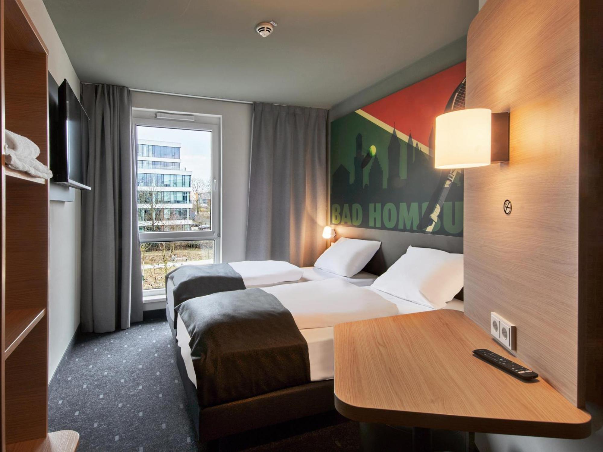 B&B Hotel Bad Homburg Bad Homburg vor der Hohe Bagian luar foto