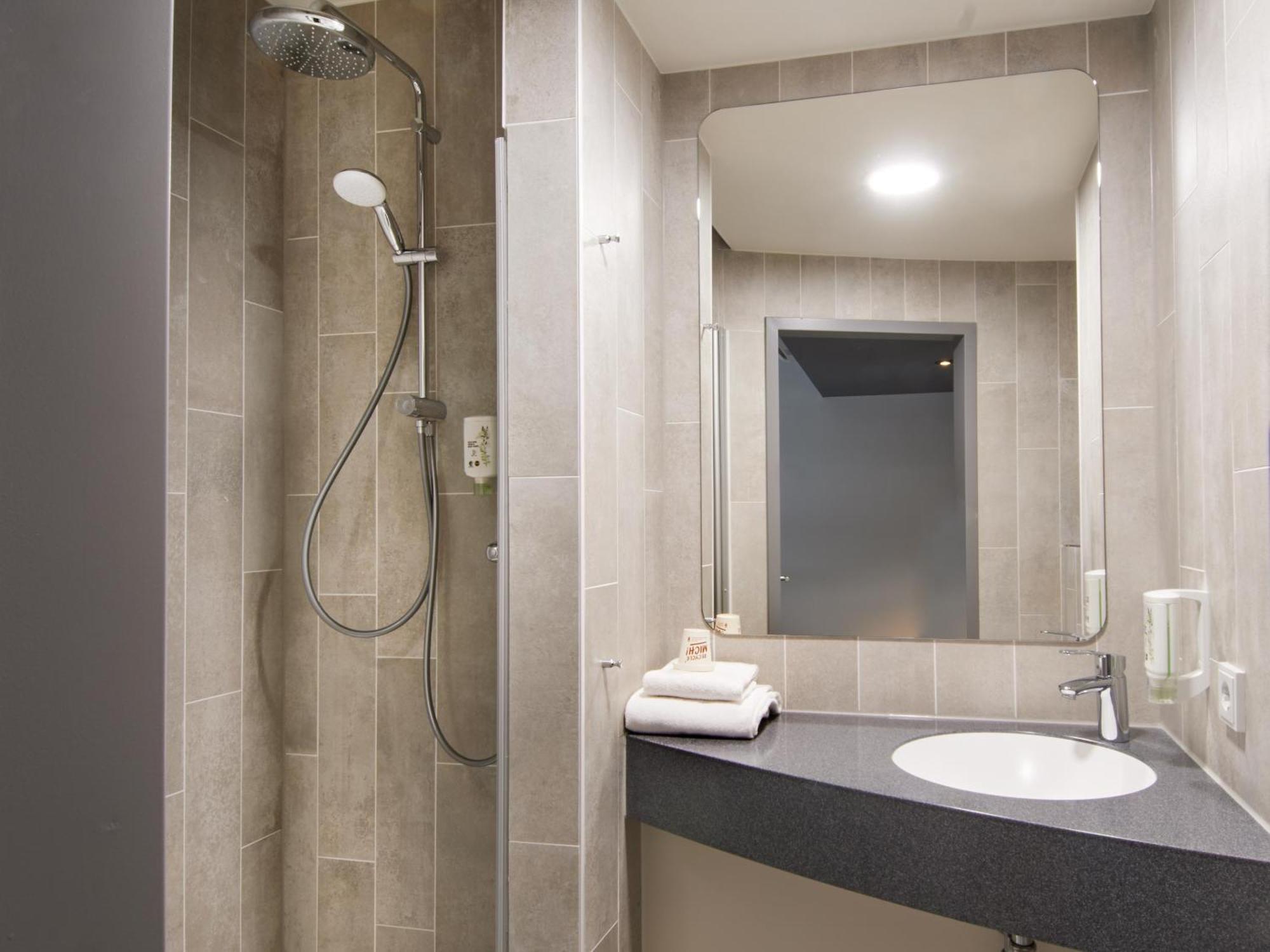 B&B Hotel Bad Homburg Bad Homburg vor der Hohe Bagian luar foto