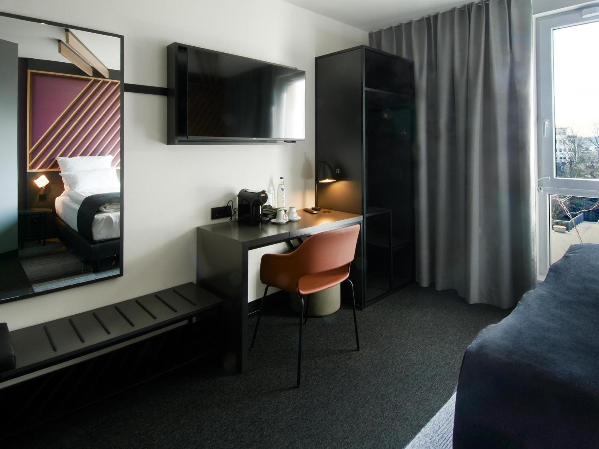 B&B Hotel Bad Homburg Bad Homburg vor der Hohe Bagian luar foto